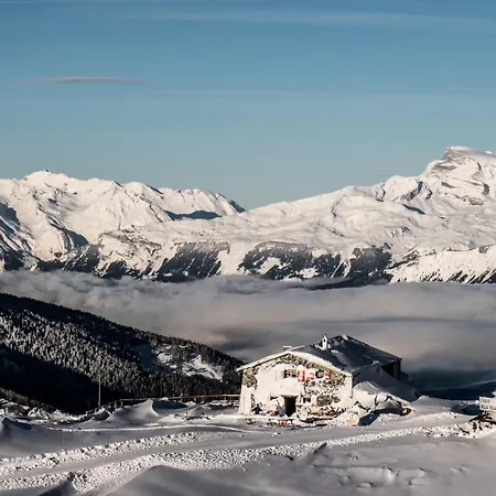 Auberge de jeunesse Bella-tola Saint-Luc