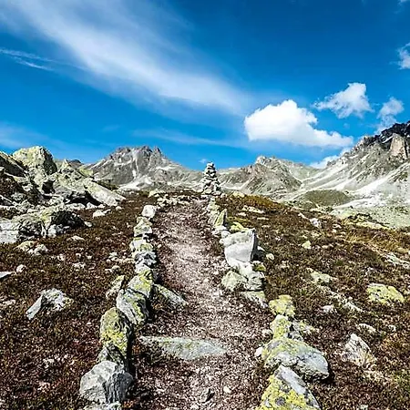 Bella-tola Hostel