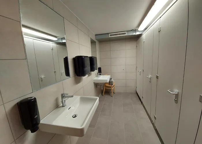 Vandrerhjem Bella-tola *